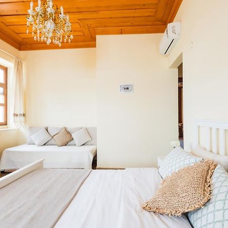 Lavantali Konak Otel Restoran Seferihisar Dış mekan fotoğraf