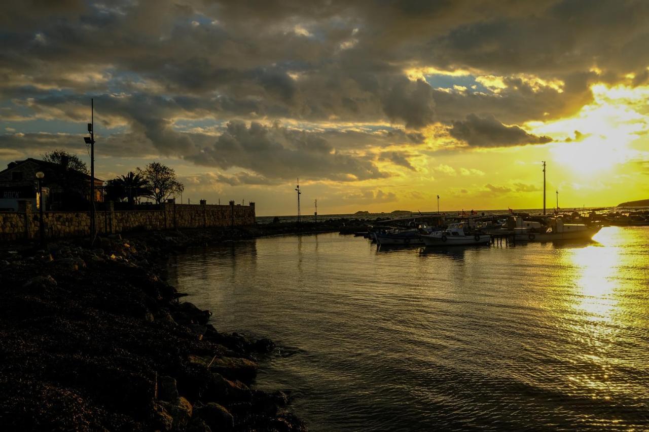 Lavantali Konak Otel Restoran Seferihisar Dış mekan fotoğraf