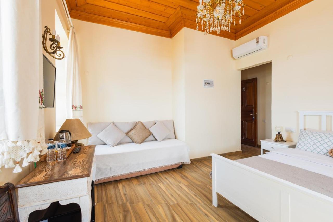 Lavantali Konak Otel Restoran Seferihisar Dış mekan fotoğraf