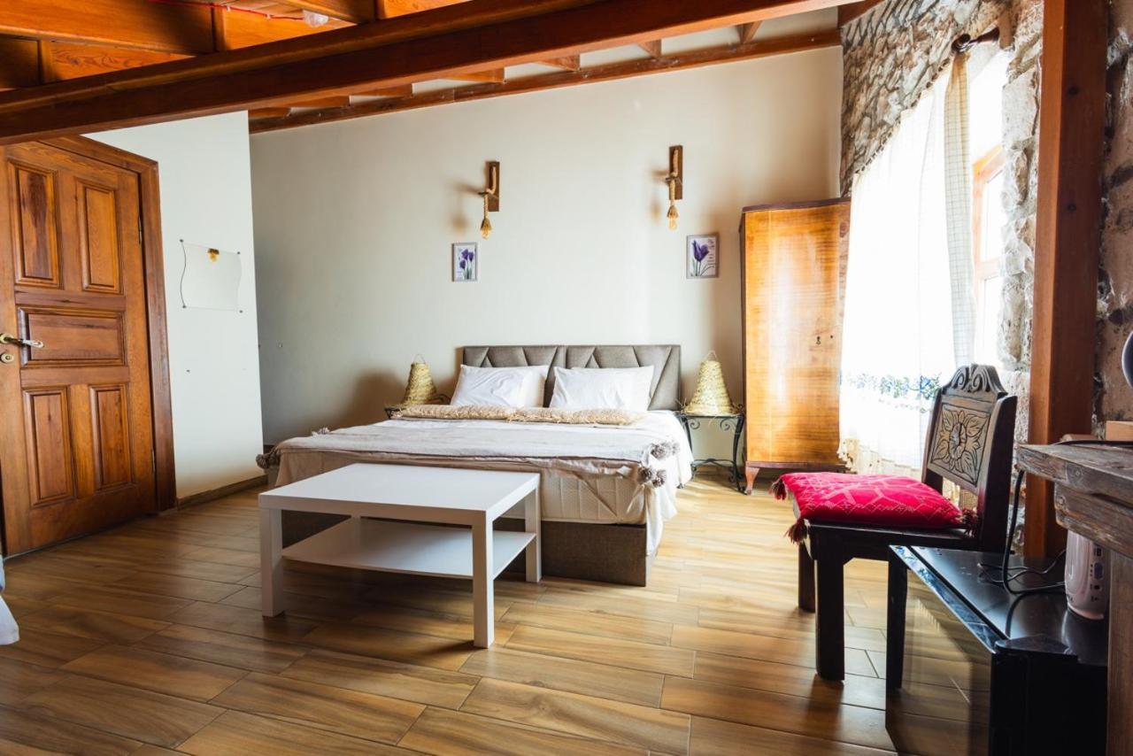Lavantali Konak Otel Restoran Seferihisar Dış mekan fotoğraf