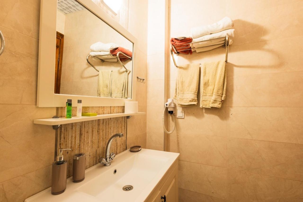Lavantali Konak Otel Restoran Seferihisar Dış mekan fotoğraf