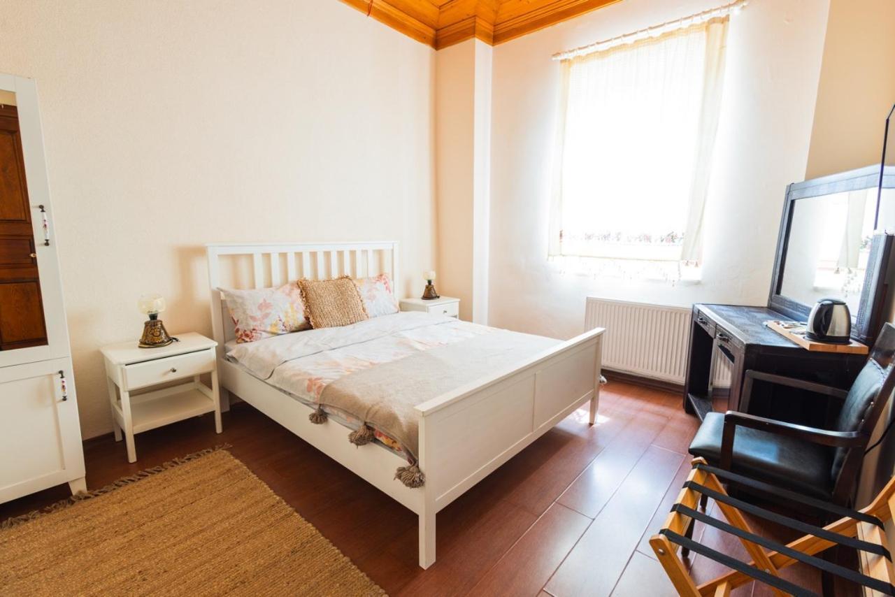 Lavantali Konak Otel Restoran Seferihisar Dış mekan fotoğraf
