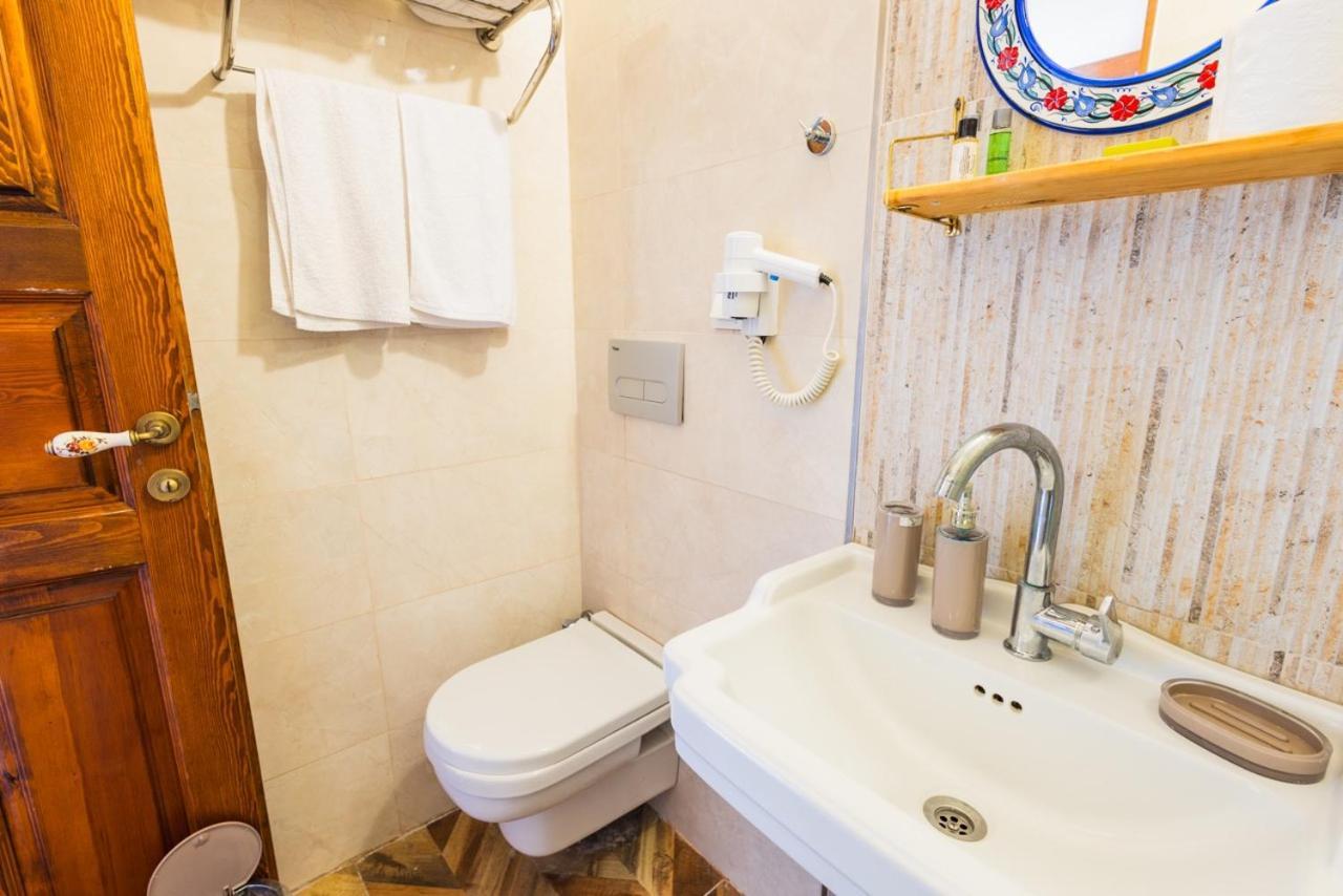 Lavantali Konak Otel Restoran Seferihisar Dış mekan fotoğraf